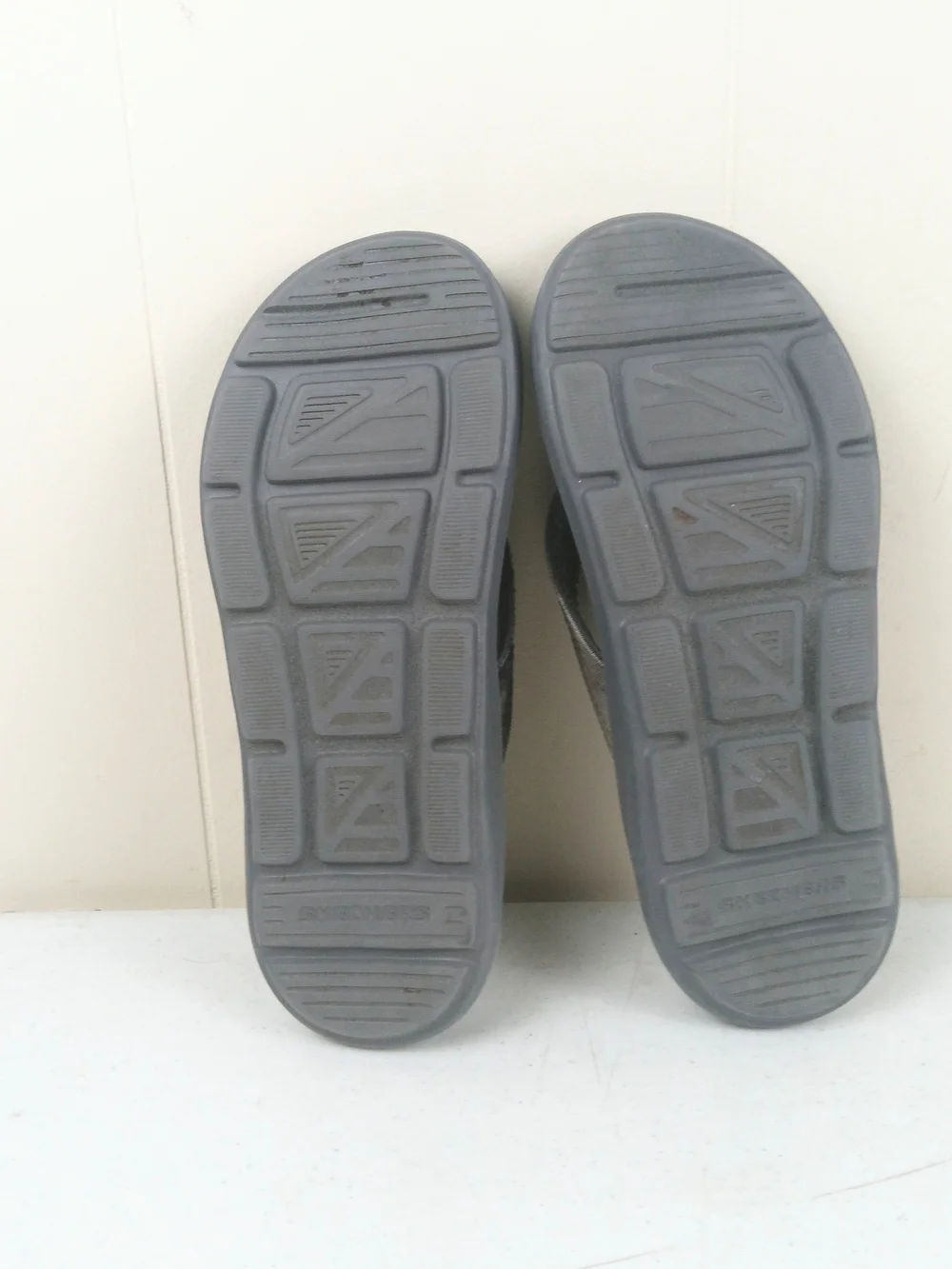 Skechers Mens Sargo Everport Fishing Sandals Size 10 Gray Camo Mossy Oak Slide